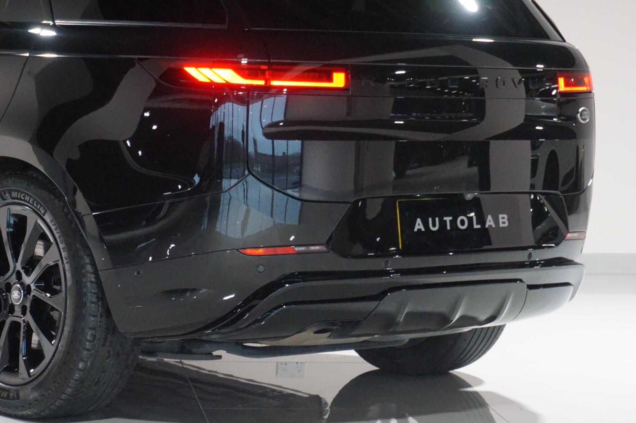 Land Rover Range Rover Sport 3.0 D300 MHEV Dynamic SE SUV 5dr Diesel Auto 4WD Euro 6 (s/s) (300 ps)